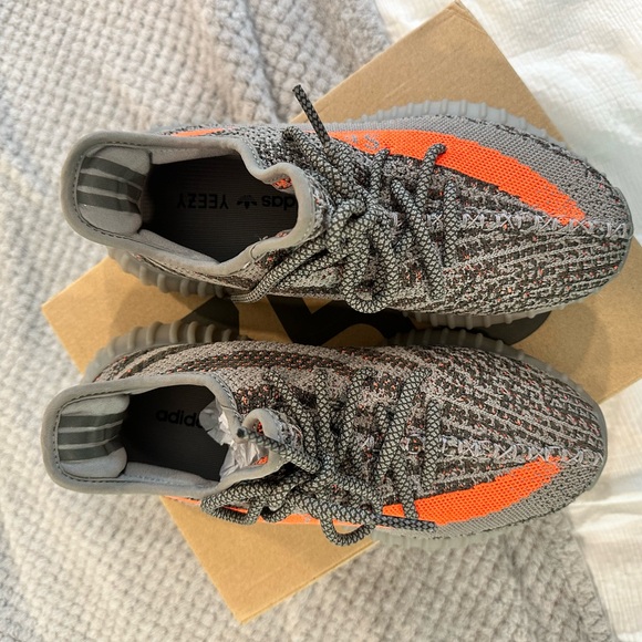 YEEZY BOOST 350 V2 "Beluga" - Picture 6 of 7